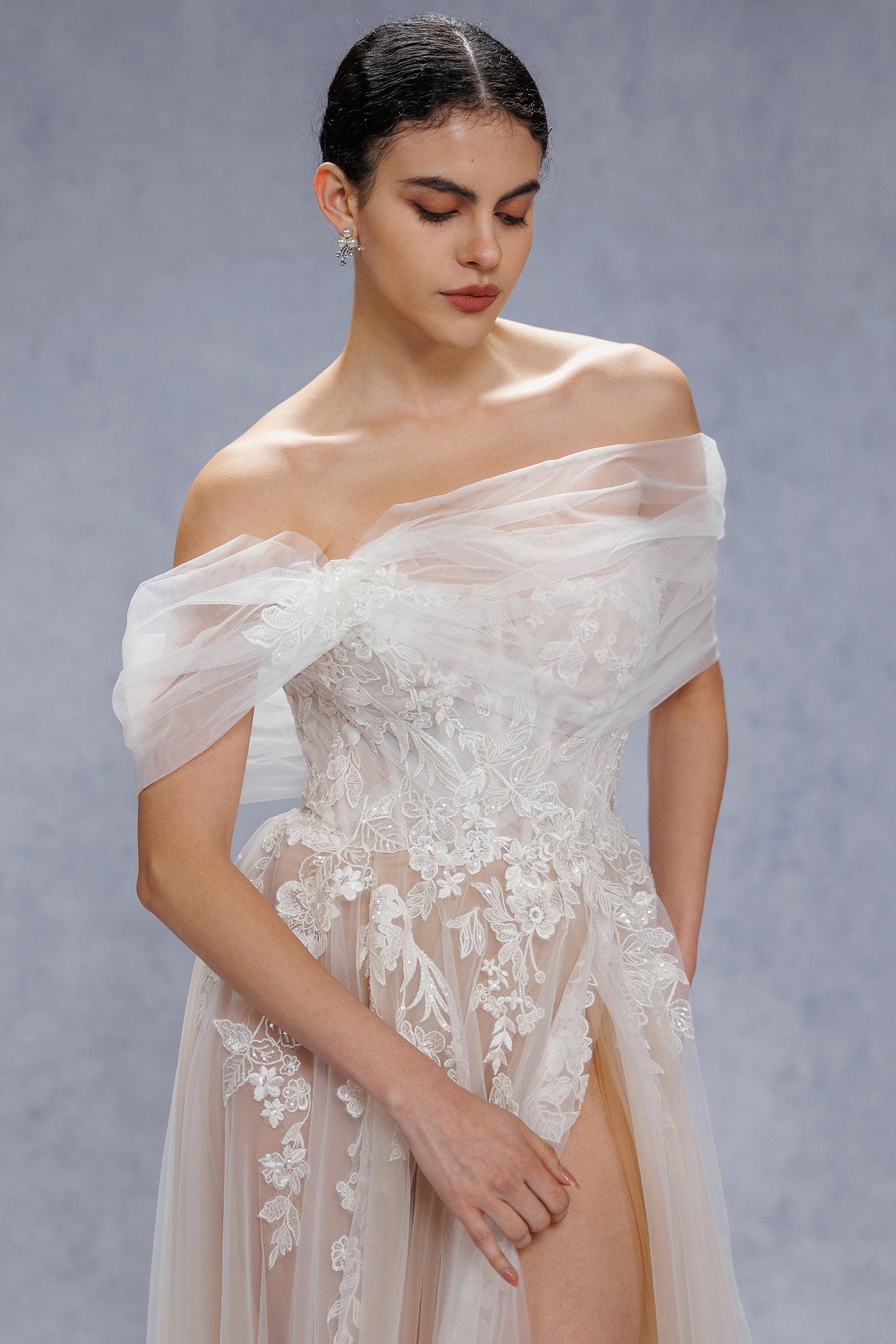 A-Line Court Train Lace Tulle Wedding Dress CW3542 - COCOMELODY