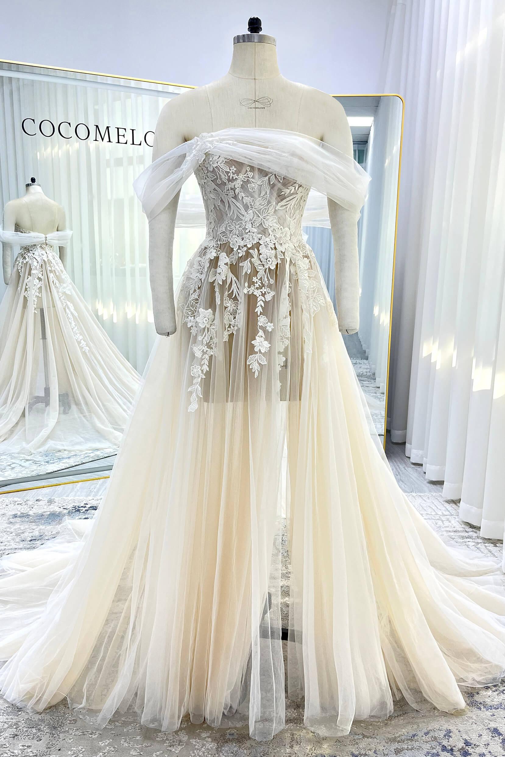 A-Line Court Train Lace Tulle Wedding Dress CW3542 - COCOMELODY