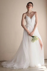 A-Line Sweep-Brush Train Lace Tulle Wedding Dress CW3547 - COCOMELODY