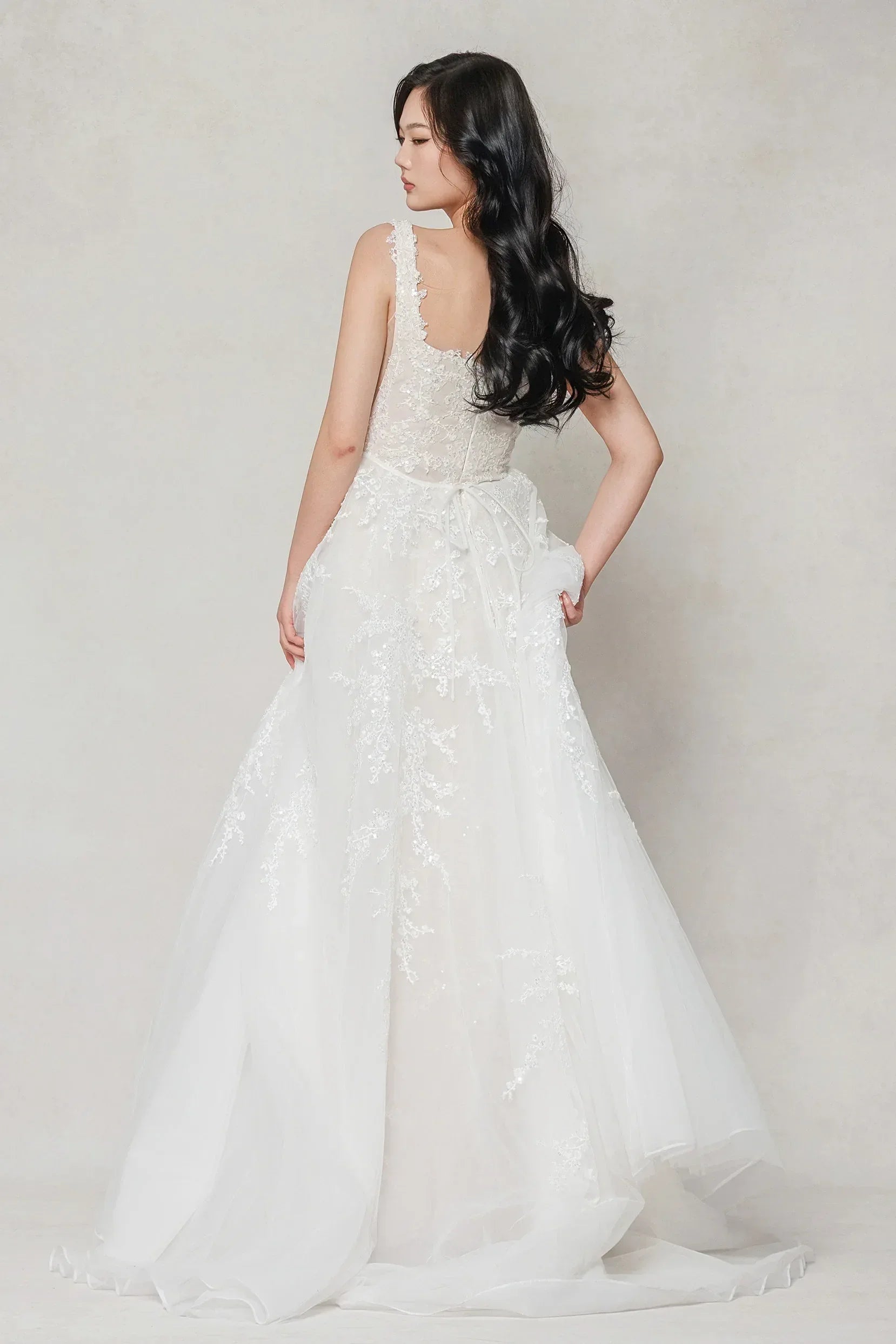 A-Line Sweep-Brush Train Tulle Wedding Dress CW3589 - COCOMELODY