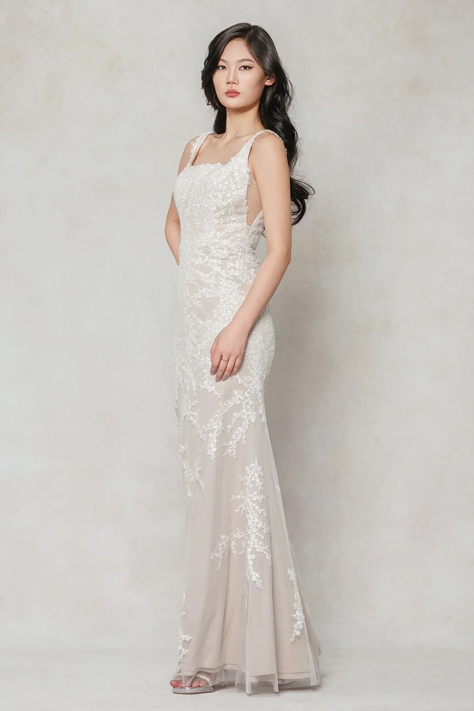 A-Line Sweep-Brush Train Tulle Wedding Dress CW3589 - COCOMELODY