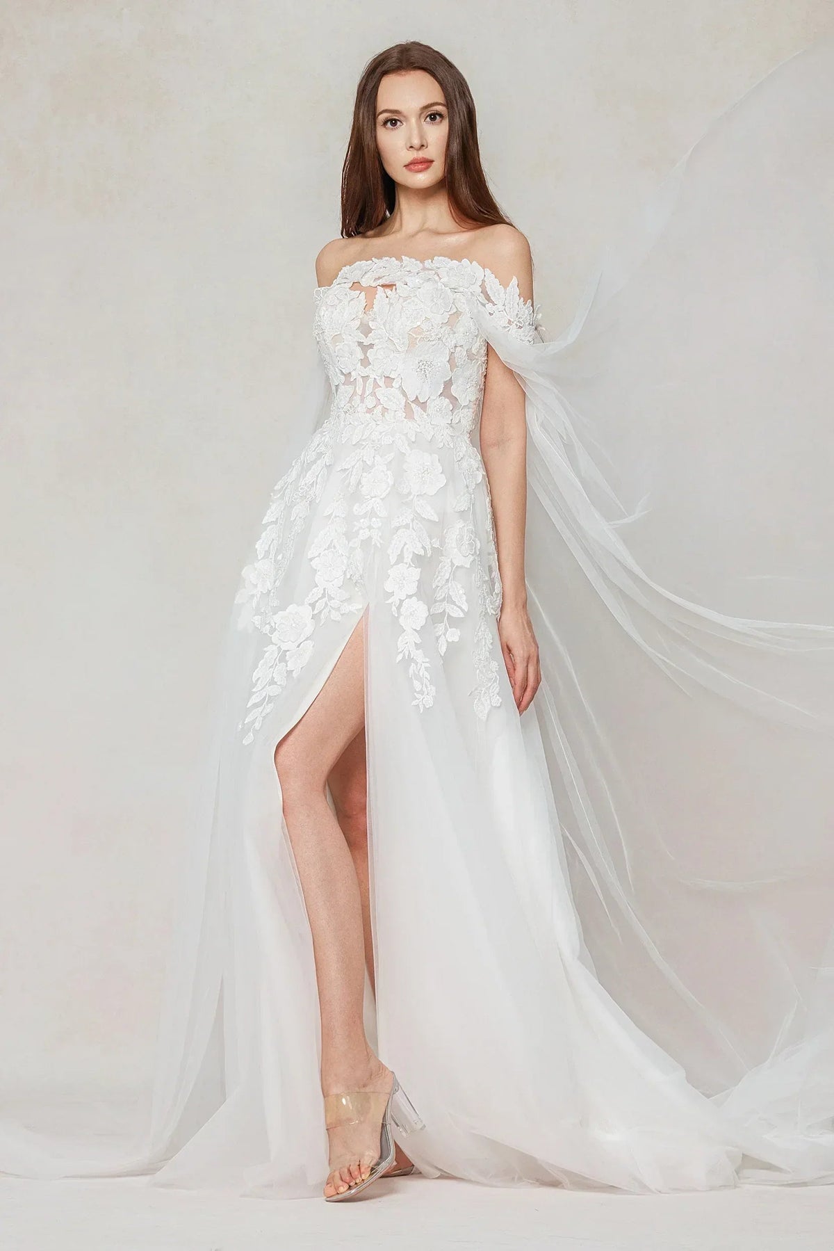 A-Line Sweep-Brush Train Tulle Wedding Dress CW3590 - COCOMELODY