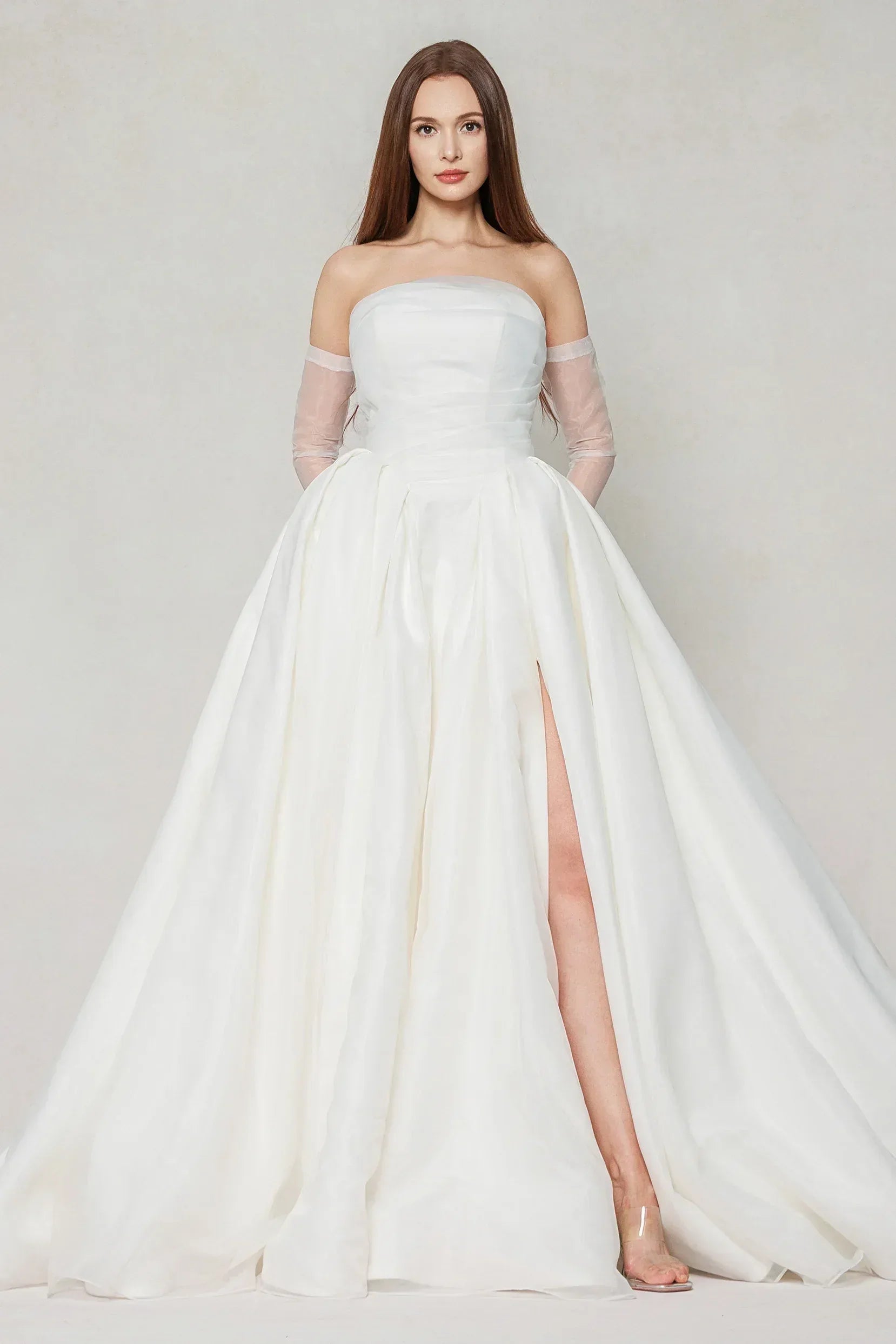 Ball Gown Chapel Train Organza Wedding Dress CW3591 - COCOMELODY