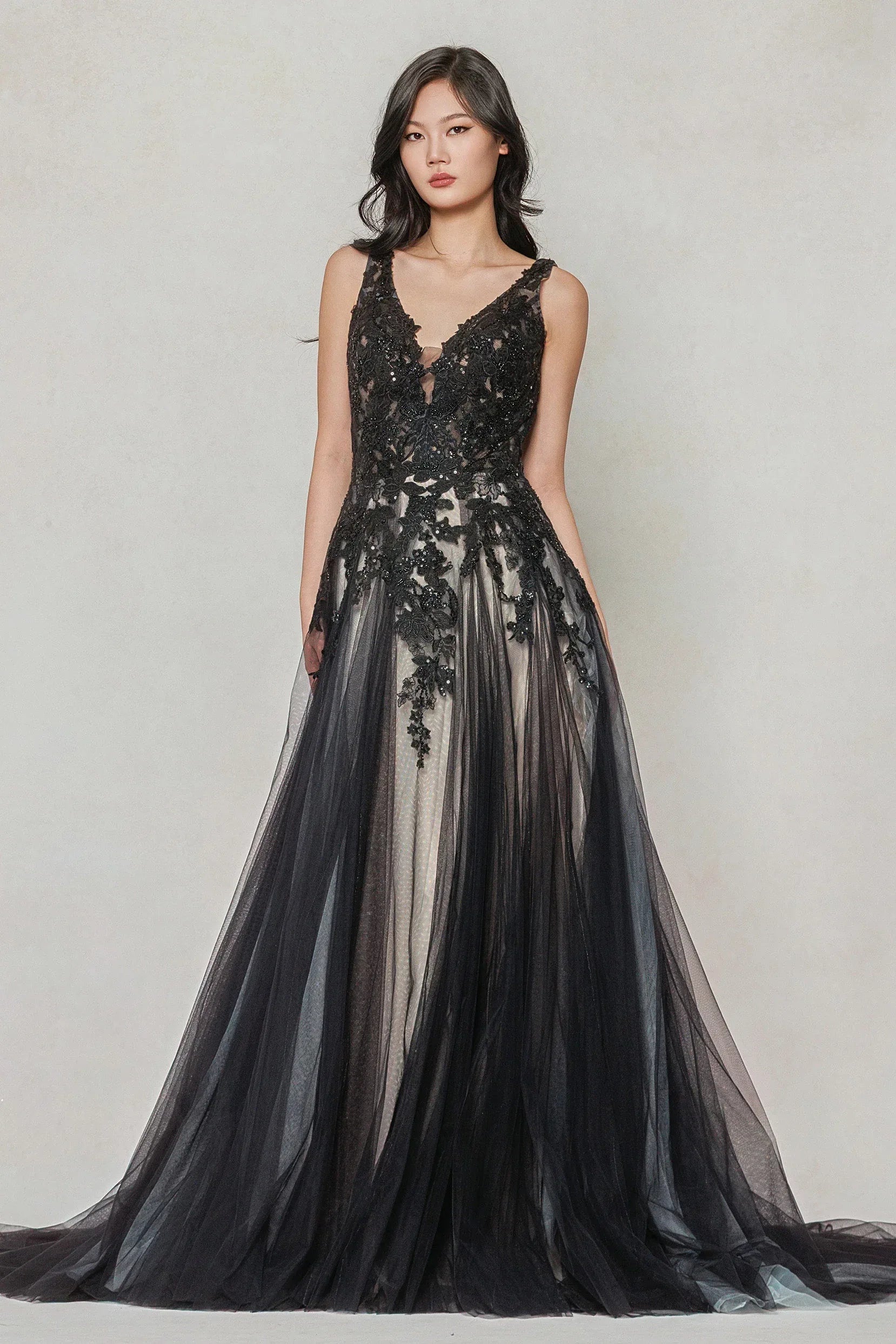 A-Line Sweep-Brush Train Tulle Wedding Dress CW3608 - COCOMELODY