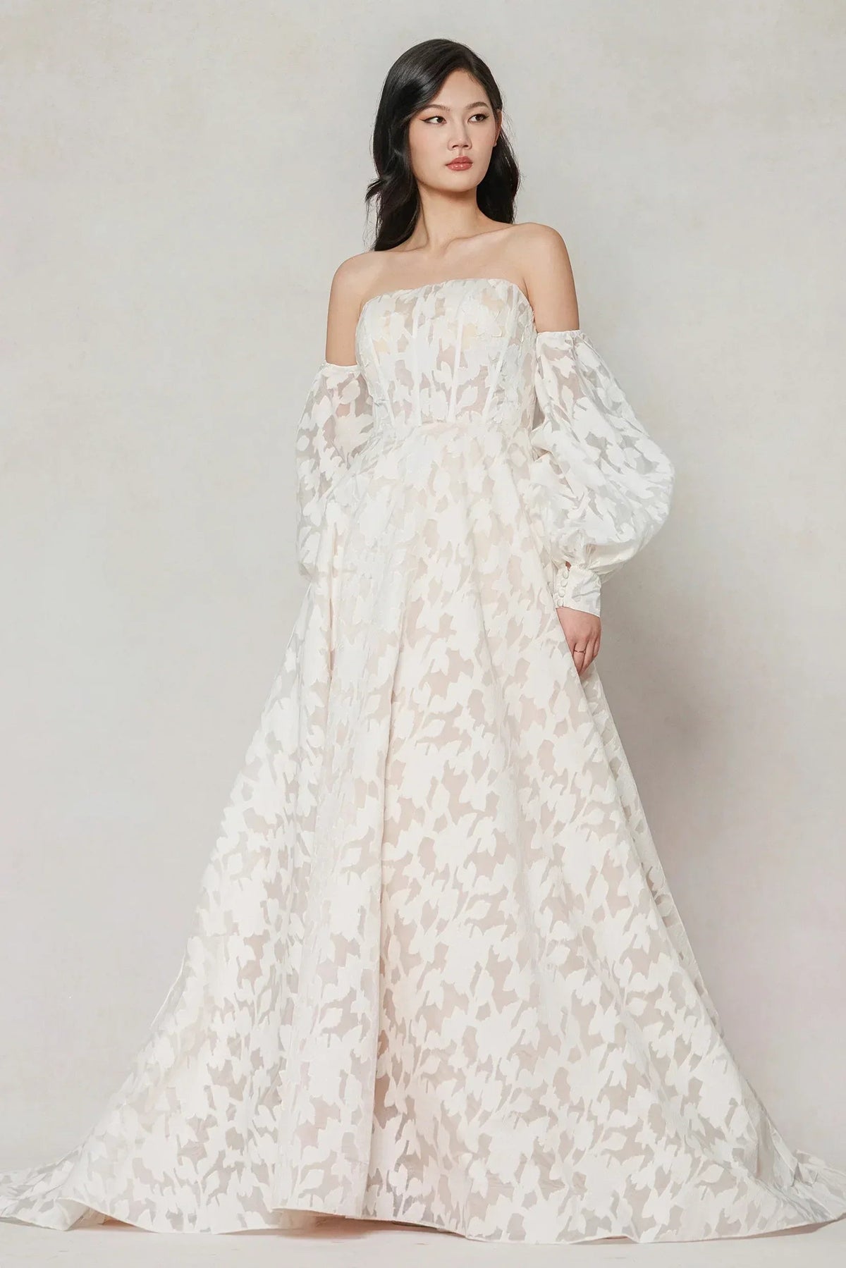 A-Line Court Train Gauze Broche Wedding Dress CW3624 - COCOMELODY