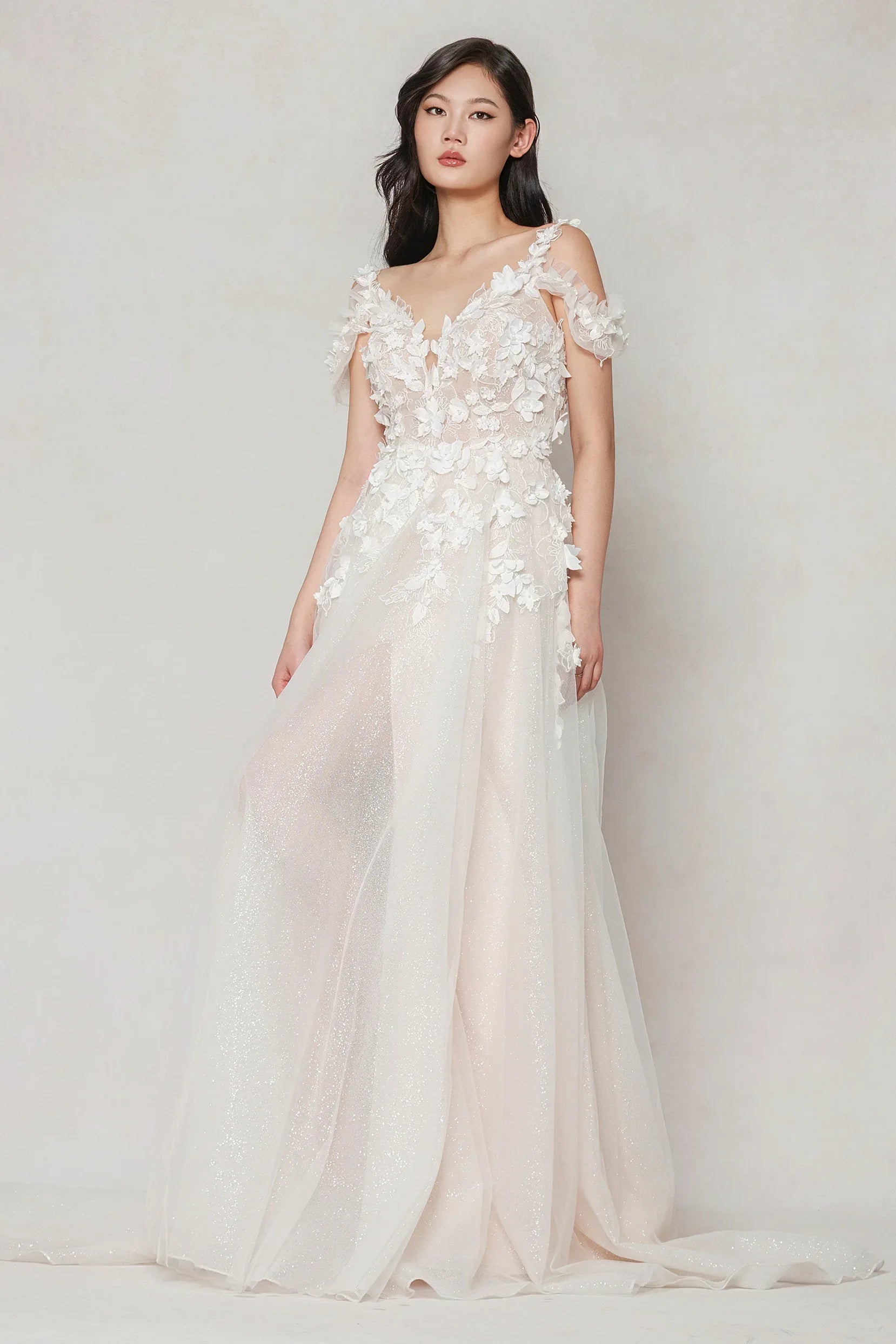 A-Line Sweep-Brush Train Tulle Wedding Dress CW3630 - COCOMELODY