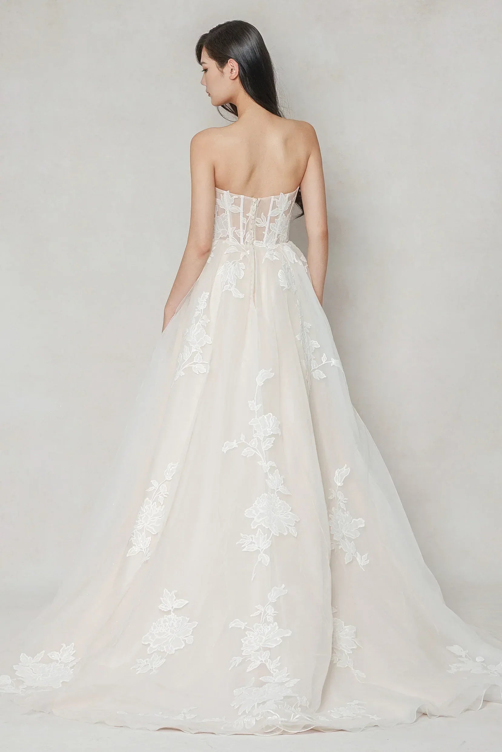 A-Line Court Train Tulle Wedding Dress CW3634 - COCOMELODY