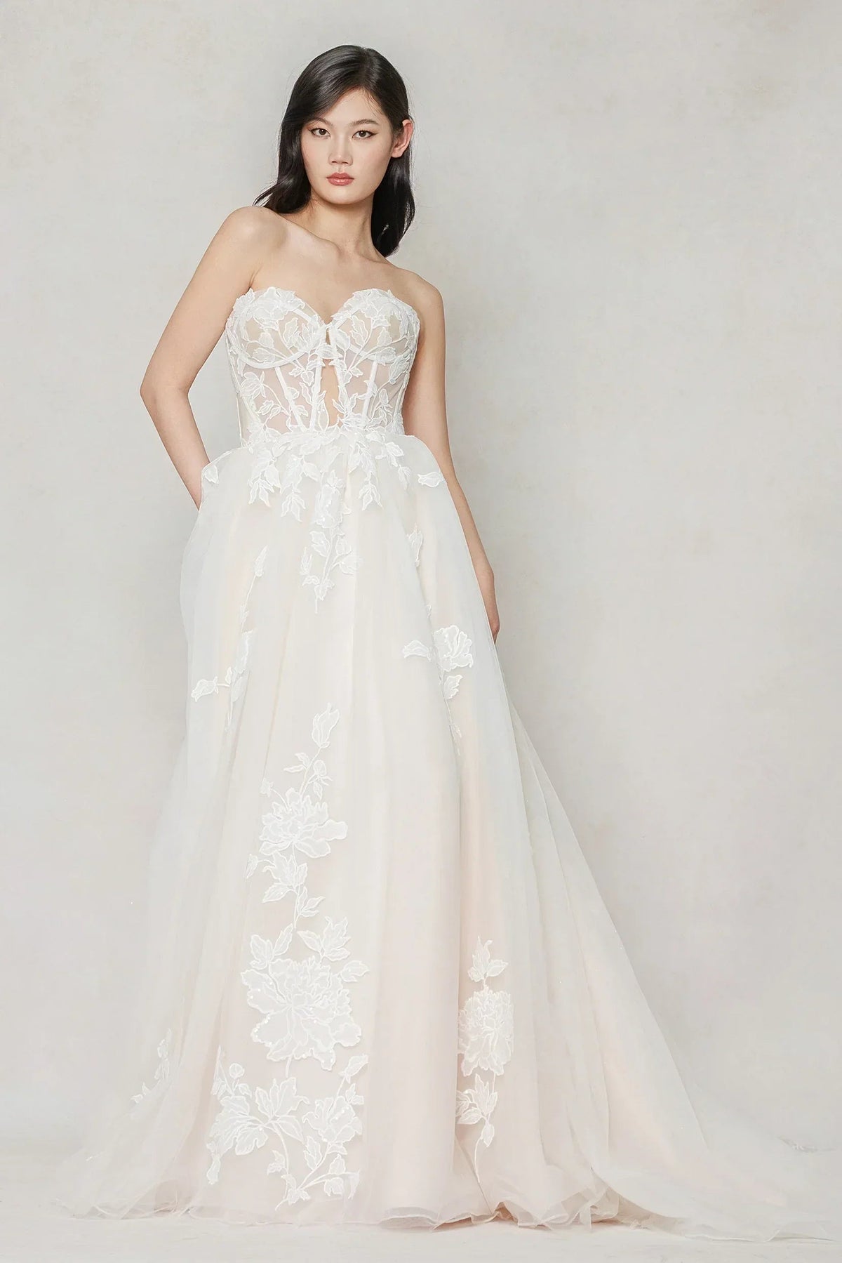 A-Line Court Train Tulle Wedding Dress CW3634 - COCOMELODY
