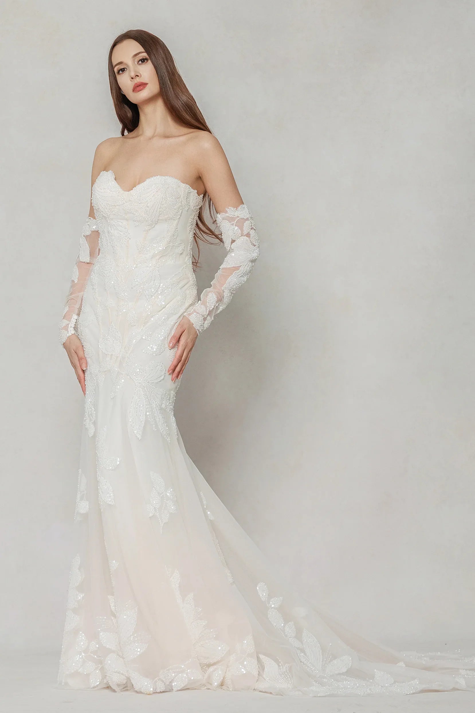 Trumpet-Mermaid Court Train Tulle Wedding Dress CW3639 - COCOMELODY