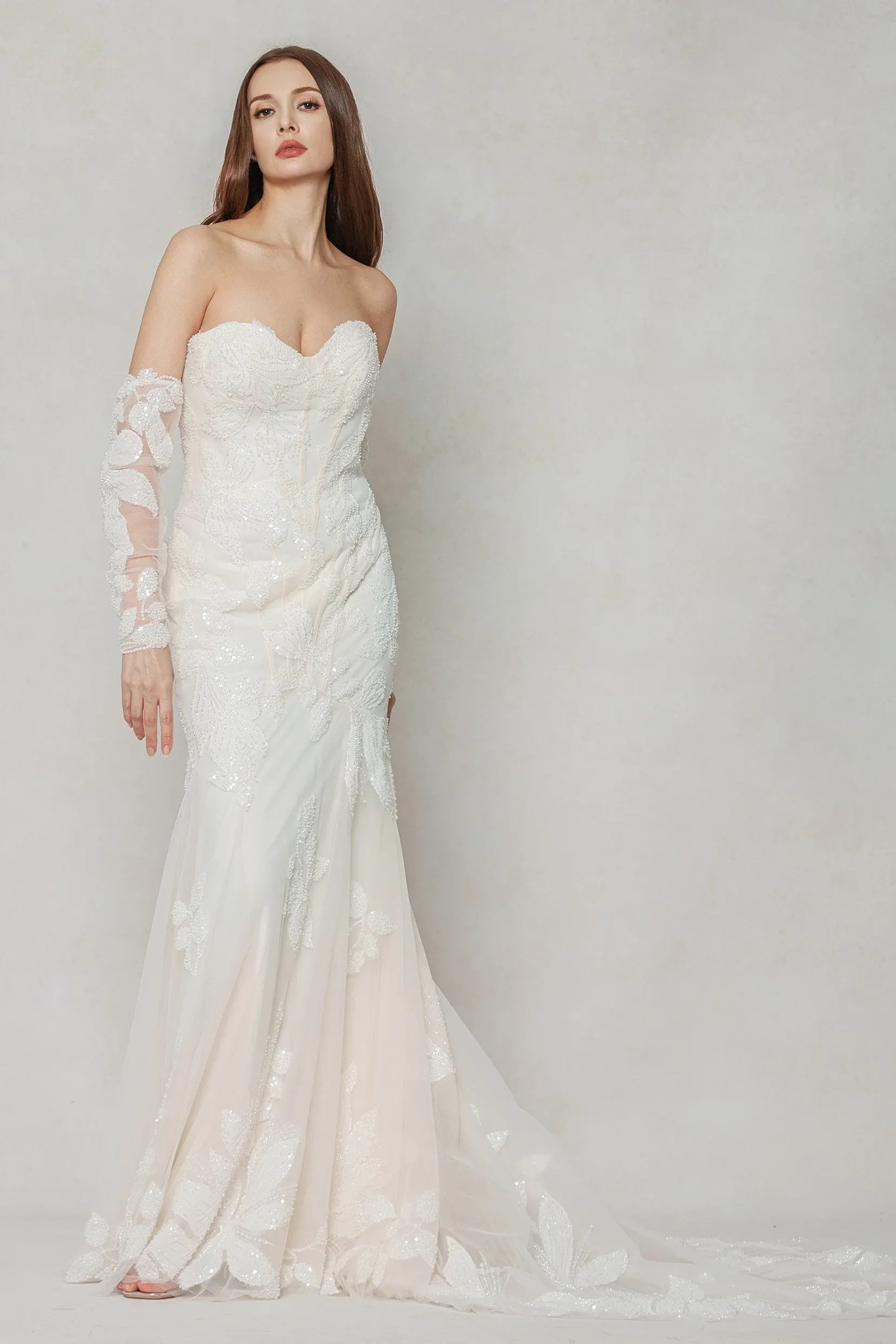 Trumpet-Mermaid Court Train Tulle Wedding Dress CW3639 - COCOMELODY