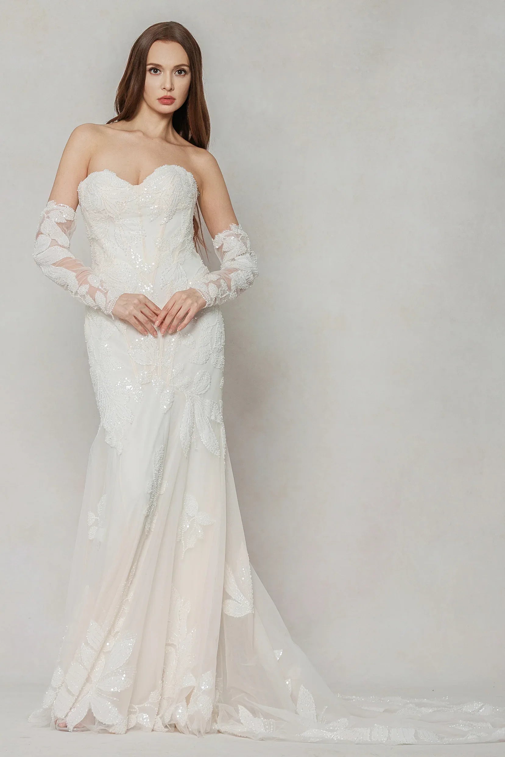 Trumpet-Mermaid Court Train Tulle Wedding Dress CW3639 - COCOMELODY