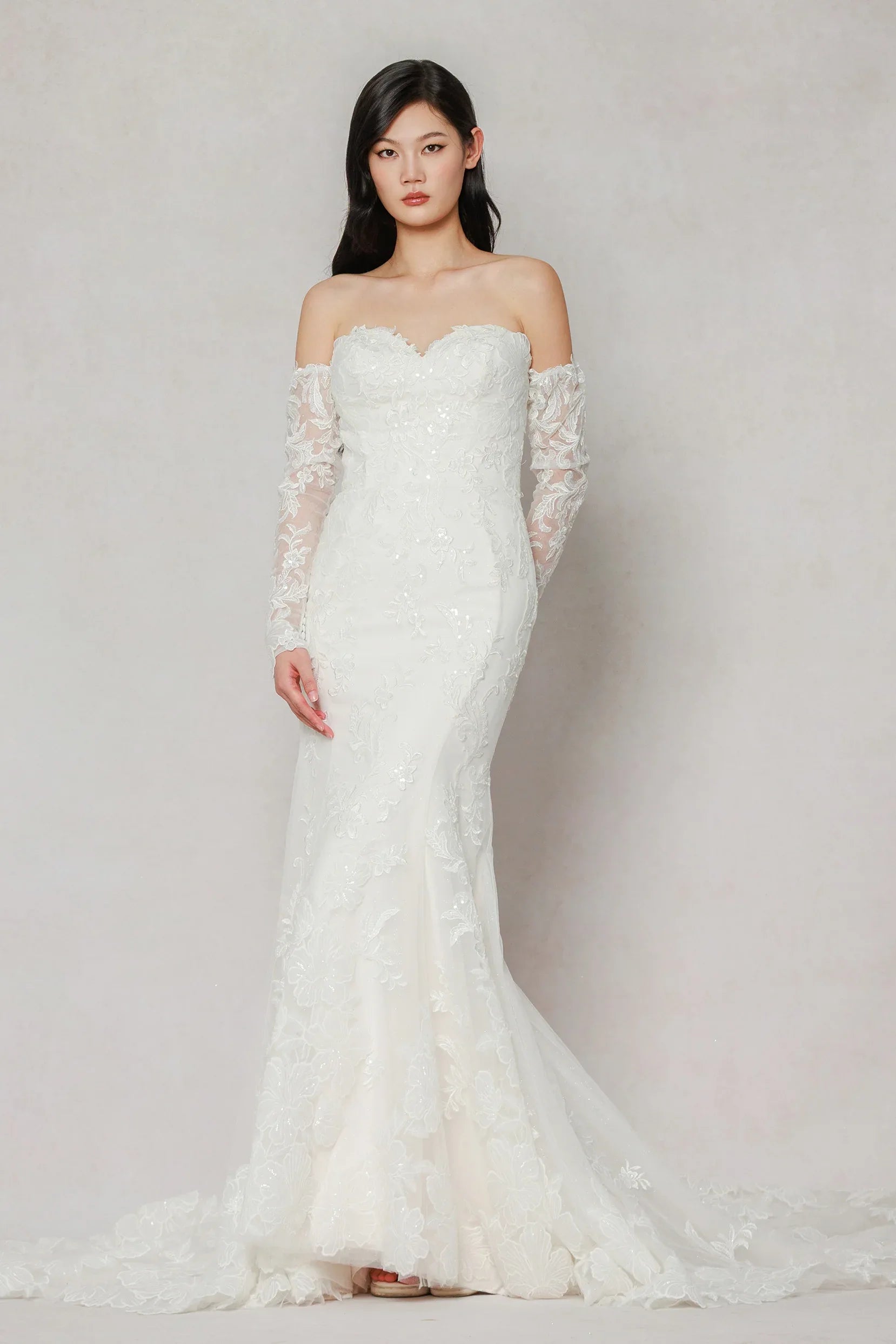 Trumpet-Mermaid Chapel Train Tulle Wedding Dress CW3641 - COCOMELODY