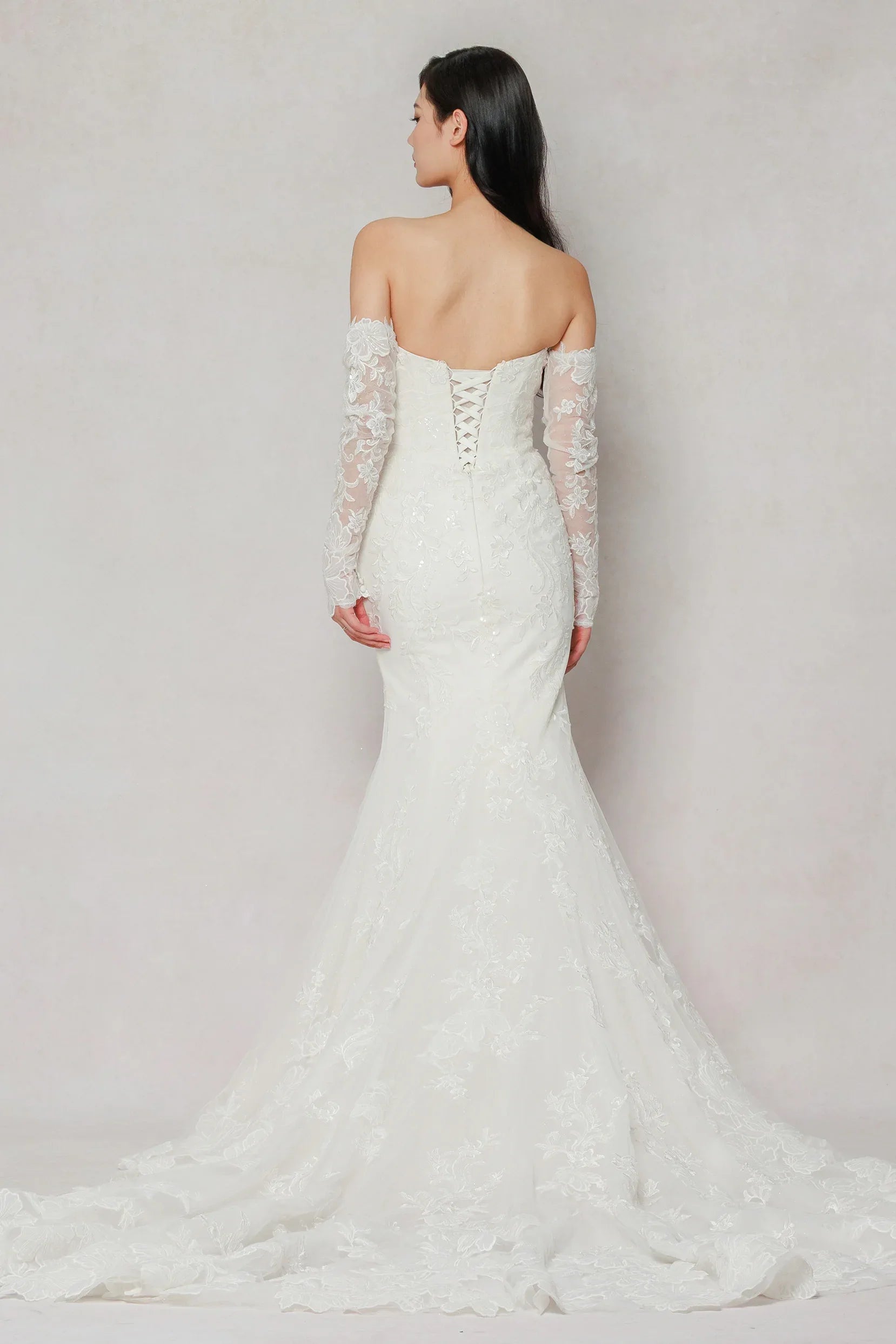 Trumpet-Mermaid Chapel Train Tulle Wedding Dress CW3641 - COCOMELODY