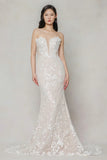 Trumpet-Mermaid Court Train Lace Wedding Dress CW3643 - COCOMELODY