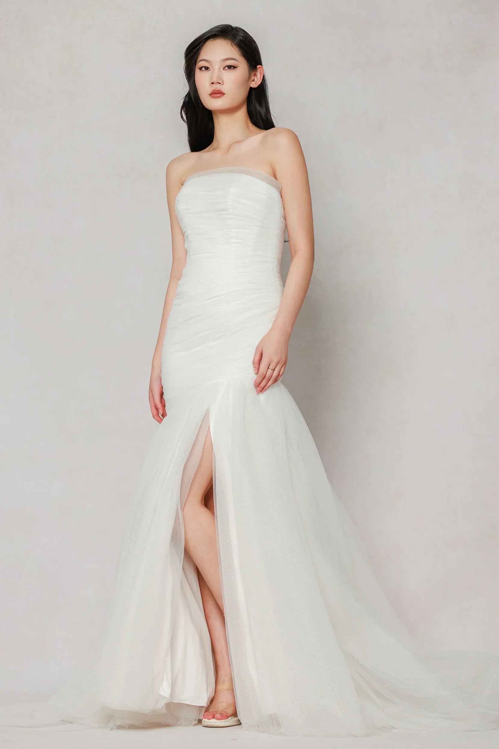 Trumpet-Mermaid Court Train Dot Tulle Wedding Dress CW3644 - COCOMELODY