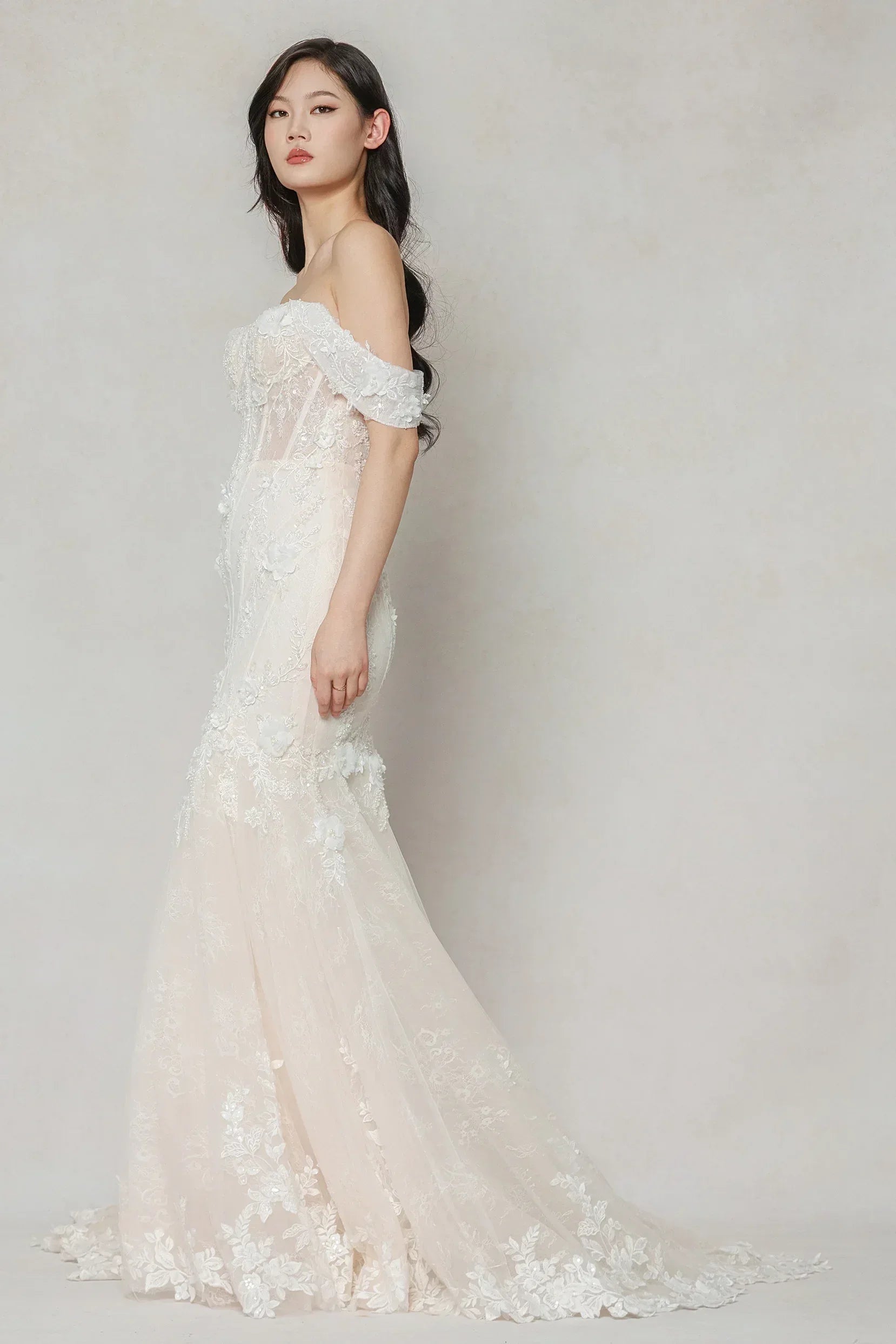 Trumpet-Mermaid Court Train Tulle Wedding Dress CW3648 - COCOMELODY