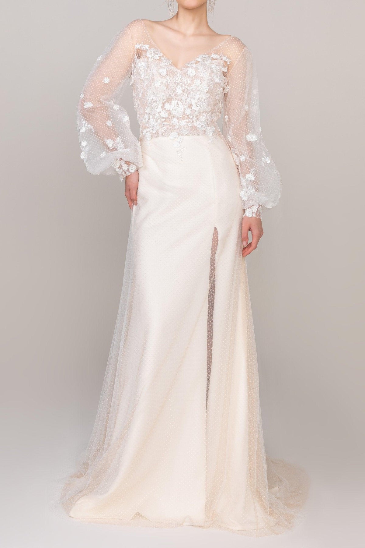 Charming Tulle Wedding Wrap with Appliques CZ0266 - COCOMELODY