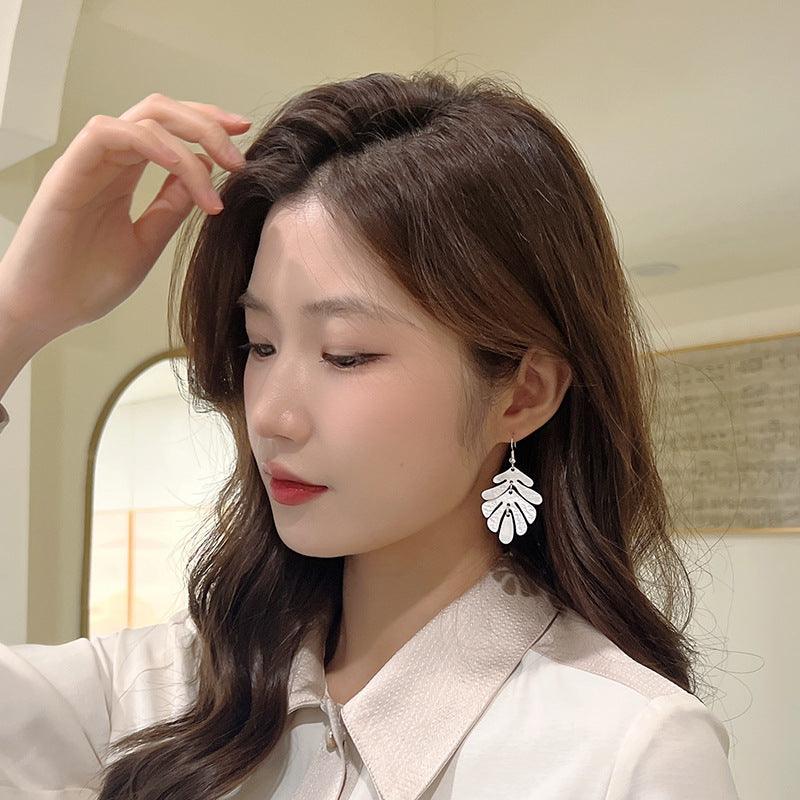 Personality Leaf Earrings High fashion stud earrings 694227853841 - COCOMELODY