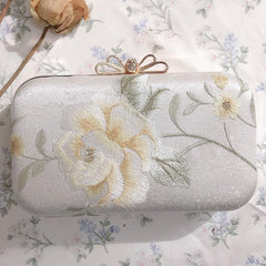 Embroidered evening bag Temperament clutch bag 681571423932 - COCOMELODY