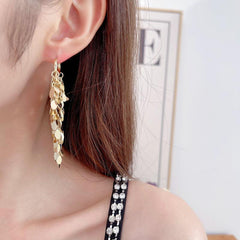 Sequined tassel earrings 716729737869 - COCOMELODY