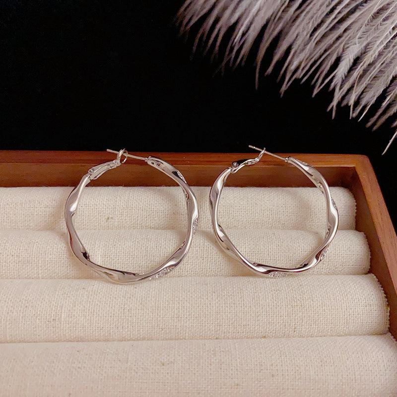 Diamond set metal hoop earrings 750500761296 - COCOMELODY