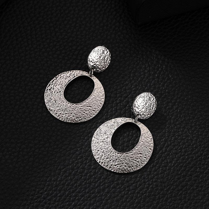 Ring percussion face clip earrings Fashion everything trend earrings 757829913295 - COCOMELODY