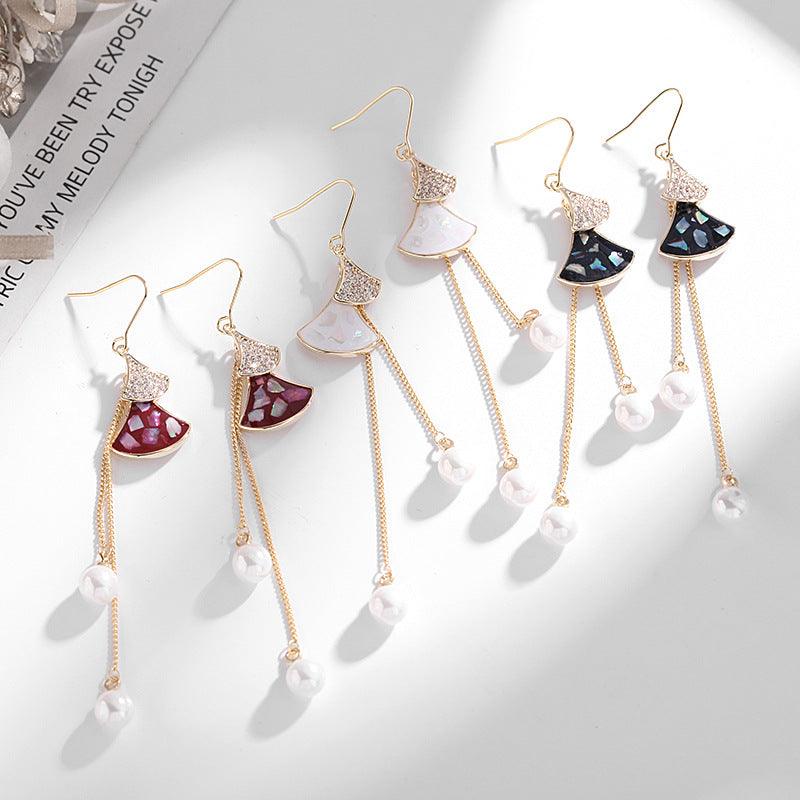 Scalloped pearl shell earrings 638241104102 - COCOMELODY