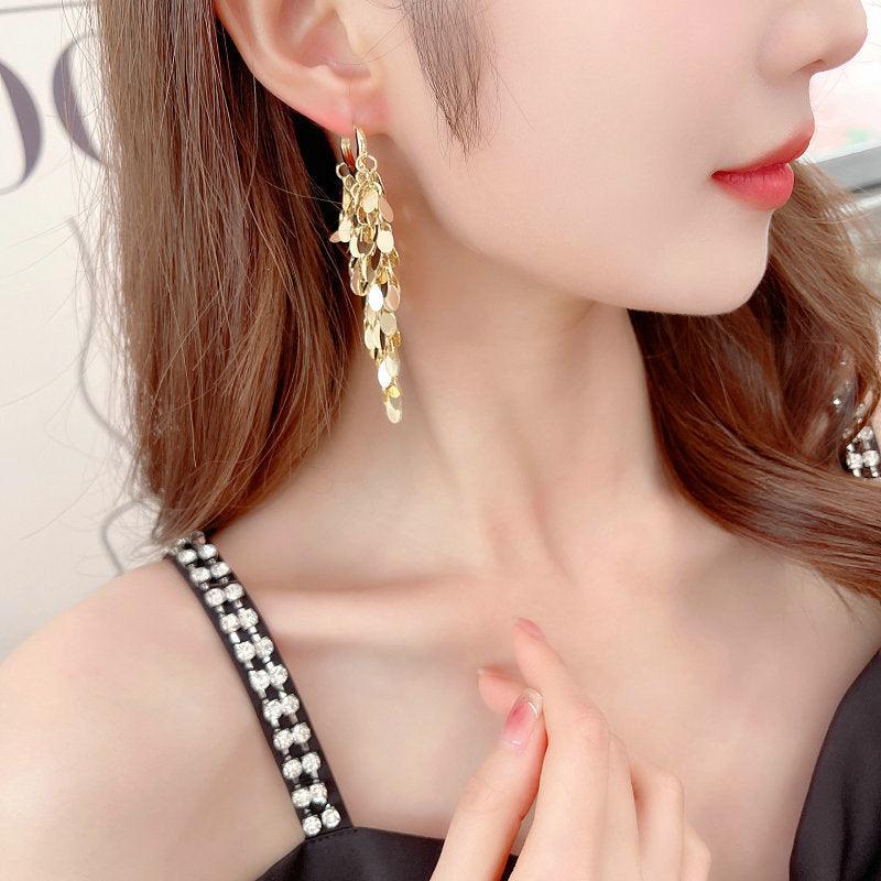 Sequined tassel earrings 716729737869 - COCOMELODY