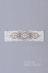 Lace Wedding Garter with Diamond and Pearls WD17011 - COCOMELODY