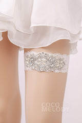 Lace Wedding Garter with Diamond and Pearls WD17011 - COCOMELODY