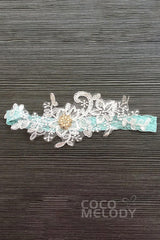 Lace Wedding Garter with Diamond and Pearls WD17013 - COCOMELODY