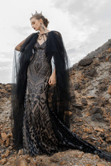 Trumpet-Mermaid Court Train Lace Wedding Dress CW2324 - COCOMELODY