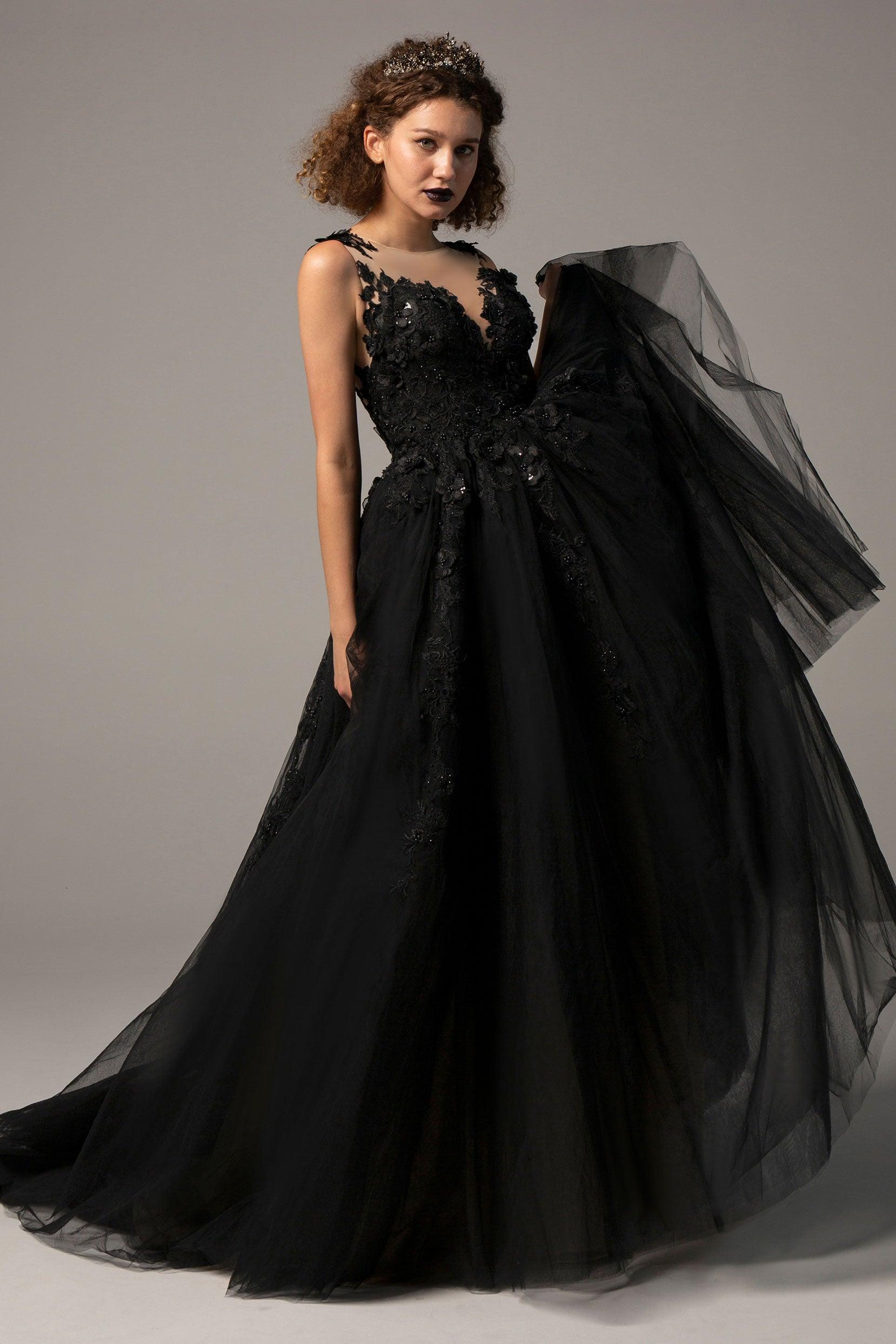 A-Line Court Train Tulle Wedding Dress CW2338 - COCOMELODY
