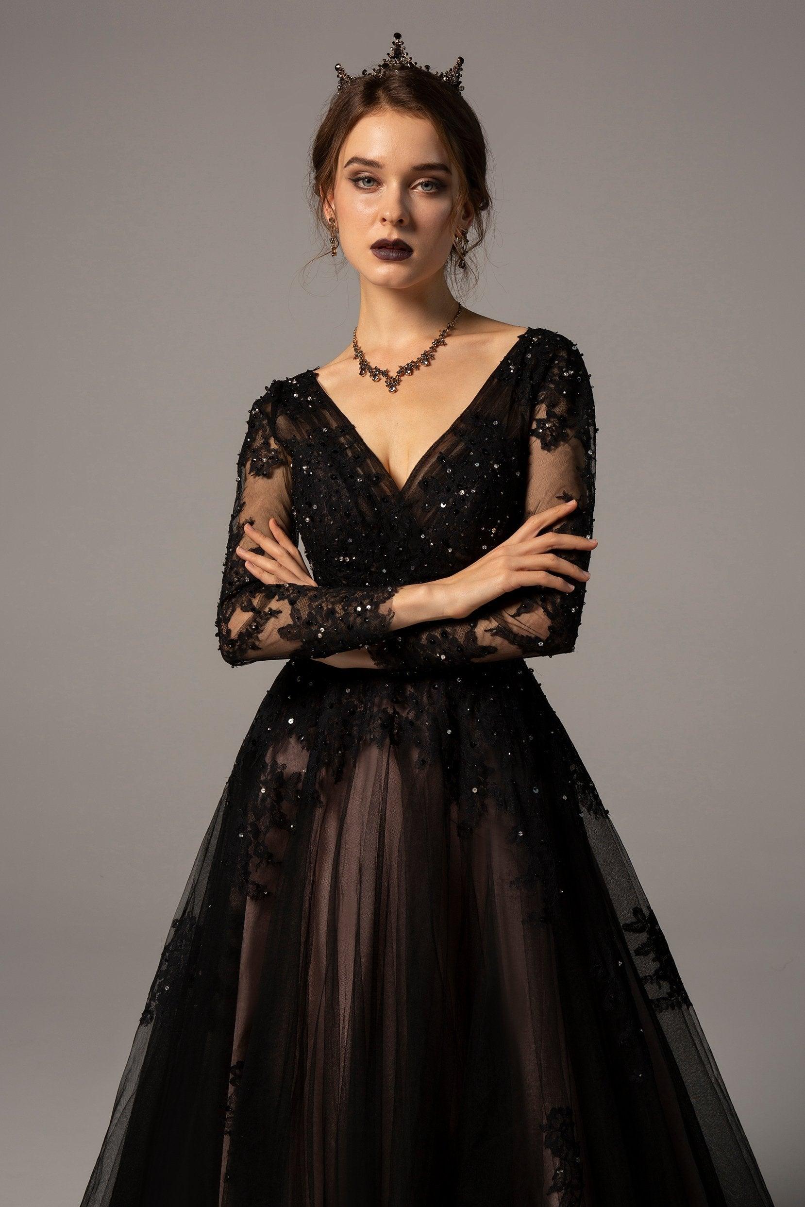 A-Line Court Train Tulle Wedding Dress CW2336 - COCOMELODY