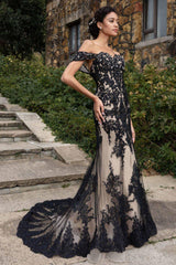 A-Line Court Train Tulle Wedding Dress CW2318 - COCOMELODY